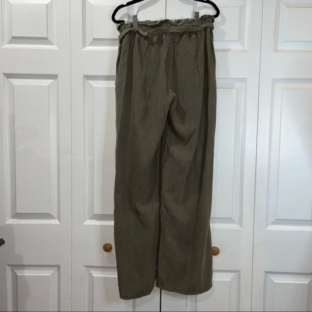 Thread & Supply Paperbag Waisted Wide Leg Pants - Picture 4 of 5